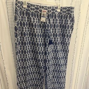 Vineyard Vines Pants size XL NWT.